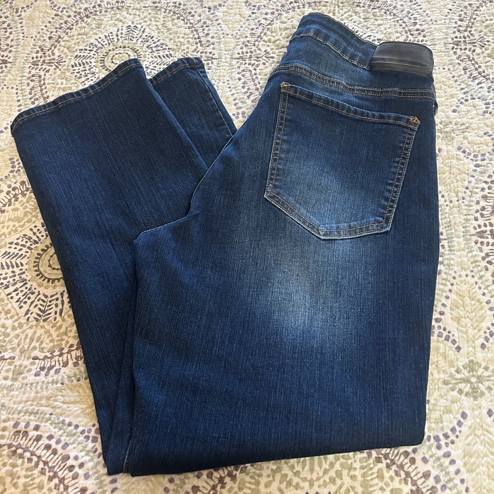 !IT JEANS “Jackie” Dark Blue Denim Straight Leg- Size 12 Petite- EUC